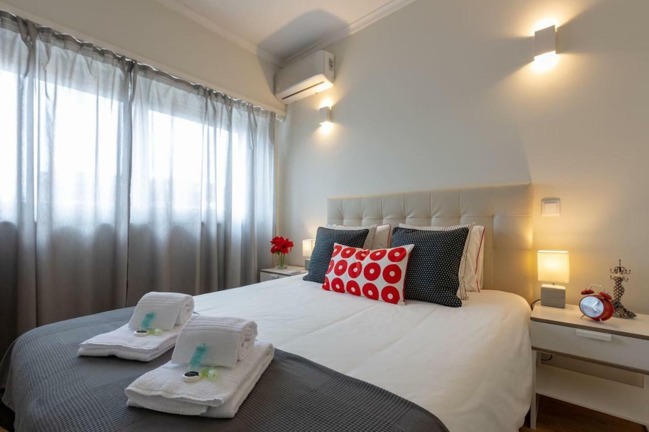 Trindade Sunny Downtown Apartment With Balcony & Ac Porto Exterior foto