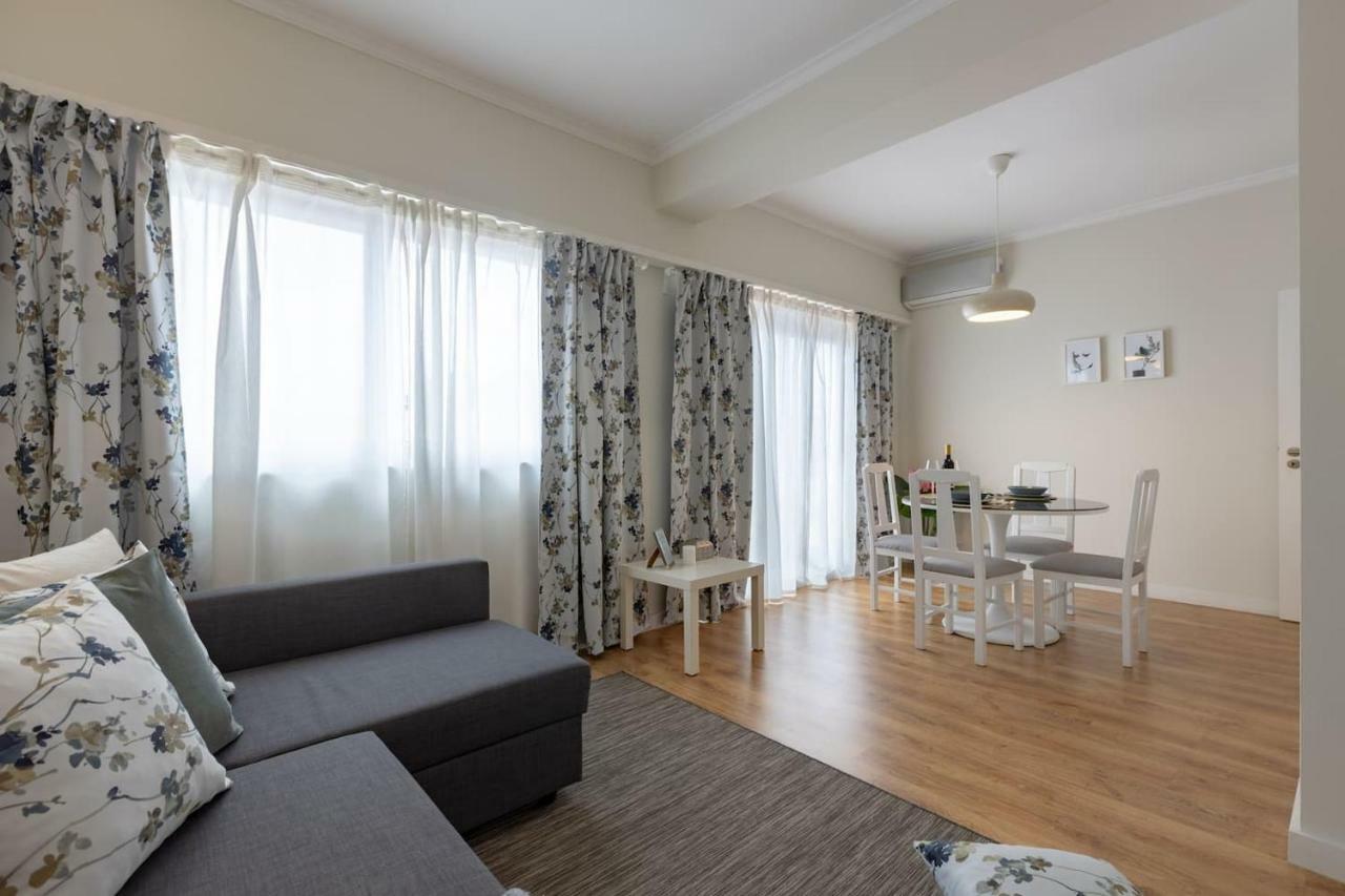 Trindade Sunny Downtown Apartment With Balcony & Ac Porto Exterior foto